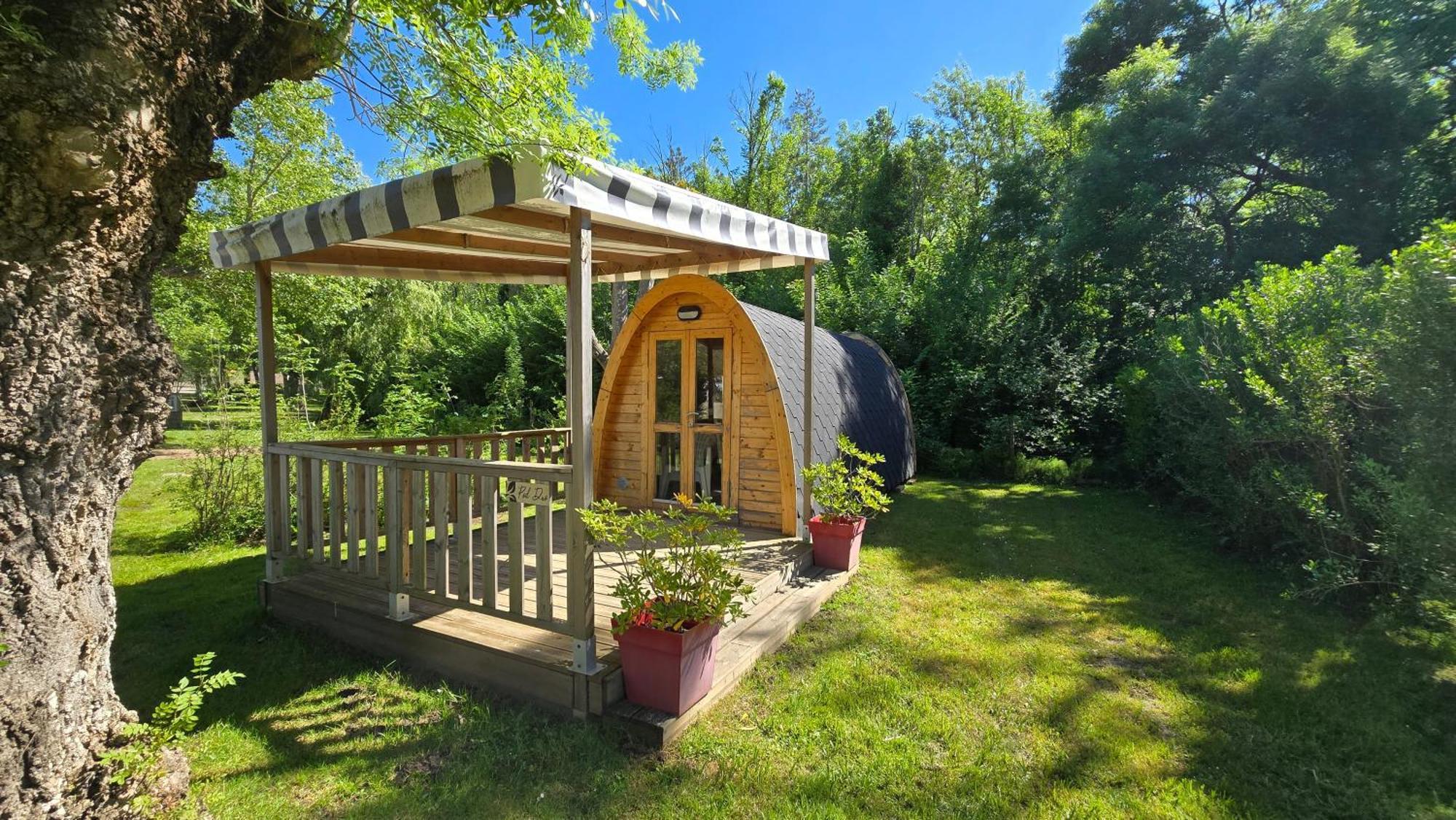 Camping Les Mancellieres Avrille  Exterior photo
