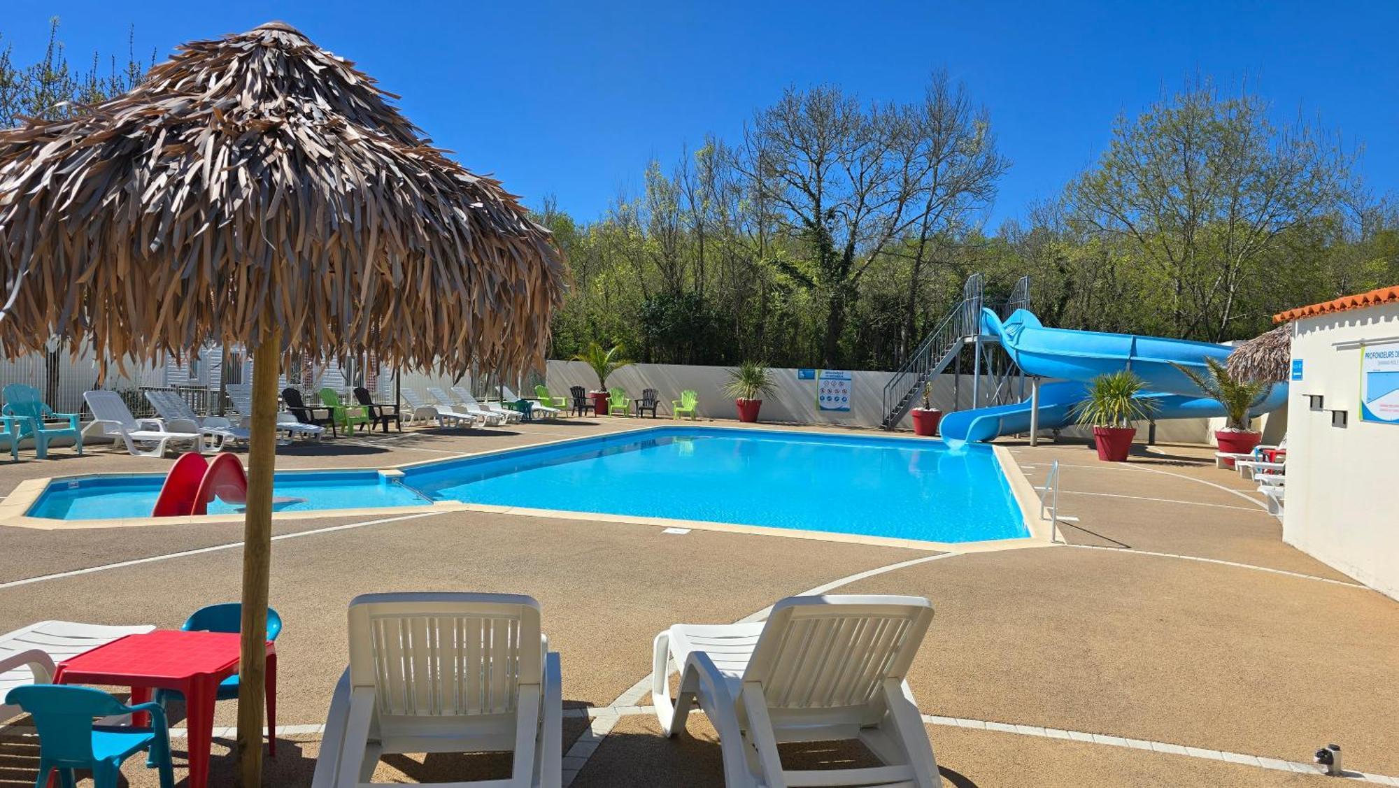 Camping Les Mancellieres Avrille  Exterior photo