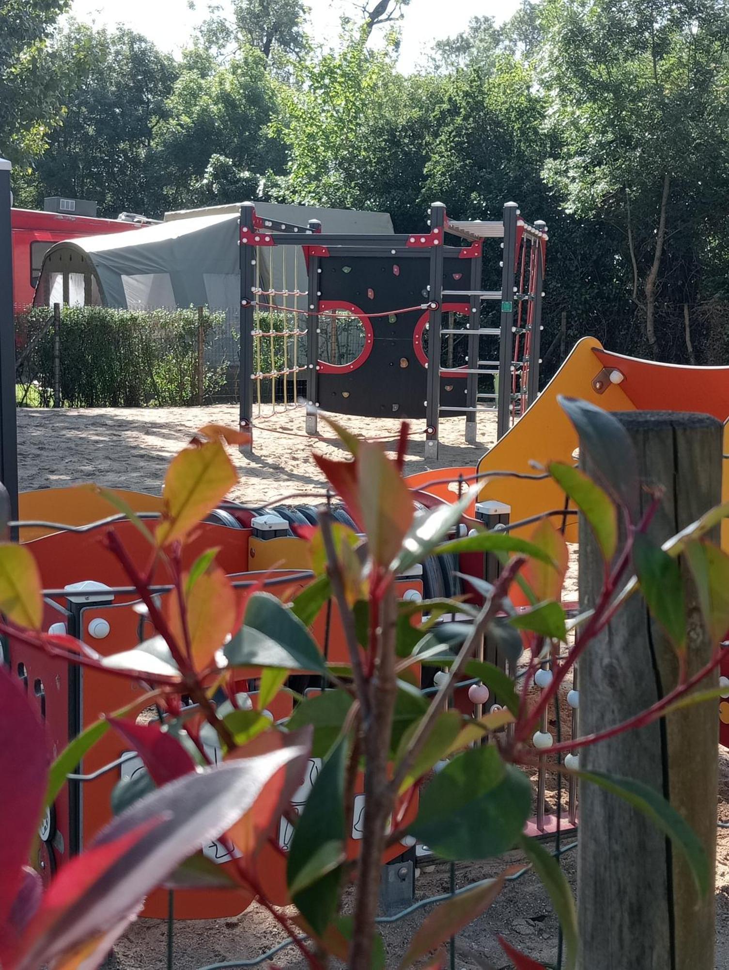 Camping Les Mancellieres Avrille  Exterior photo